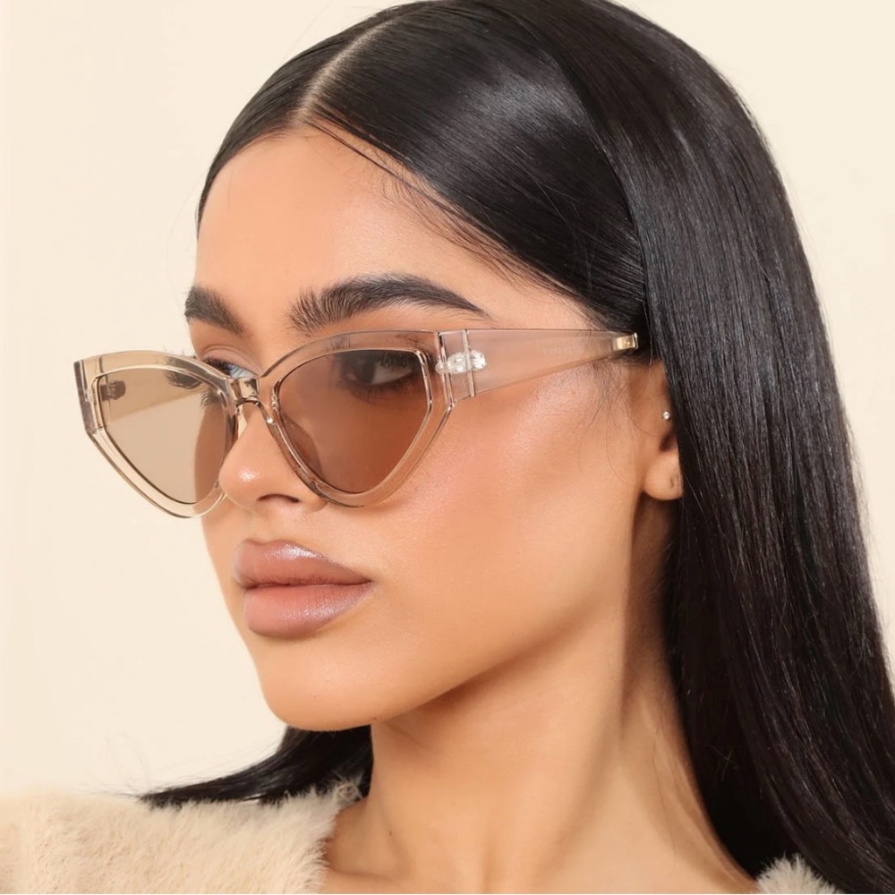 Brand New - Fashion Nova Clear Sunglasses